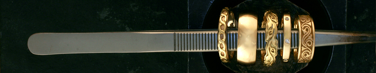 Yellow Gold Wedding Rings